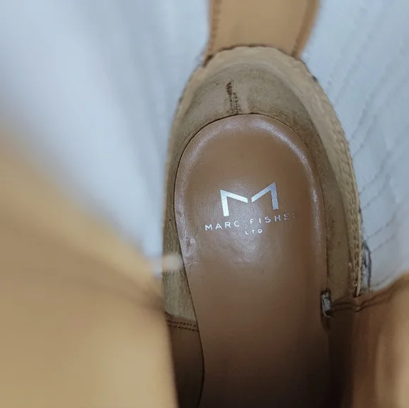 Marc Fisher Lommie Off White Western Style Block Heel Cowboy Ankle Boots, 8.5 - Picture 9 of 13